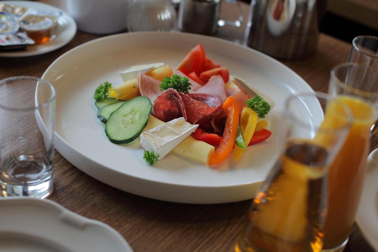 Hardi'S Hotel อินเซลล์ ภายนอก รูปภาพ